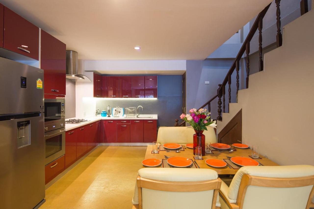 Luxury Town House In The Heart Of The Old City Chiang Mai Exterior photo
